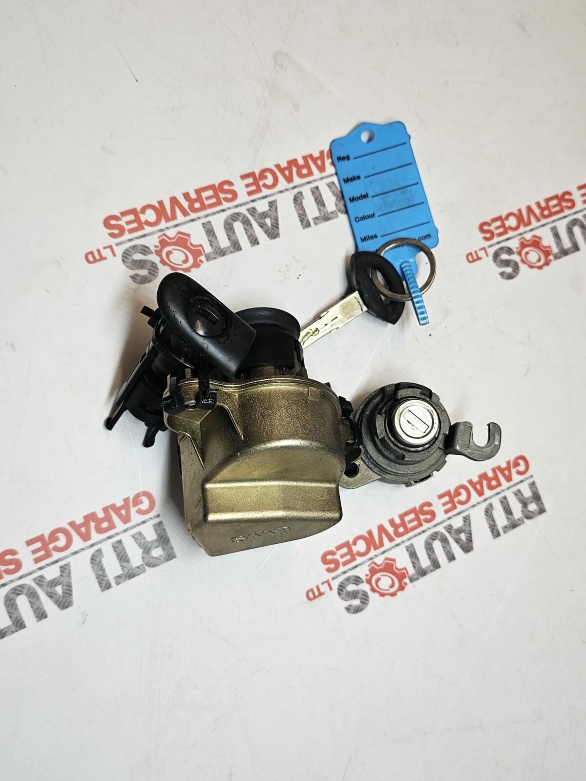 SAAB 93 9-3 (03-06) Tailgate Boot Lock with Key and Passenger Door and gloveb...