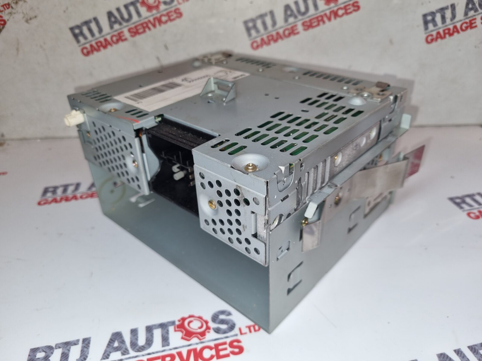 SAAB 93 9-3 EHU Stereo Head Unit Control Module 12758077