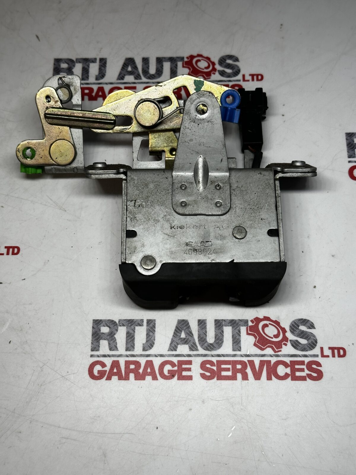Saab 93 9-3 (98-03) 3D 5D Tailgate Boot Lock 4398924