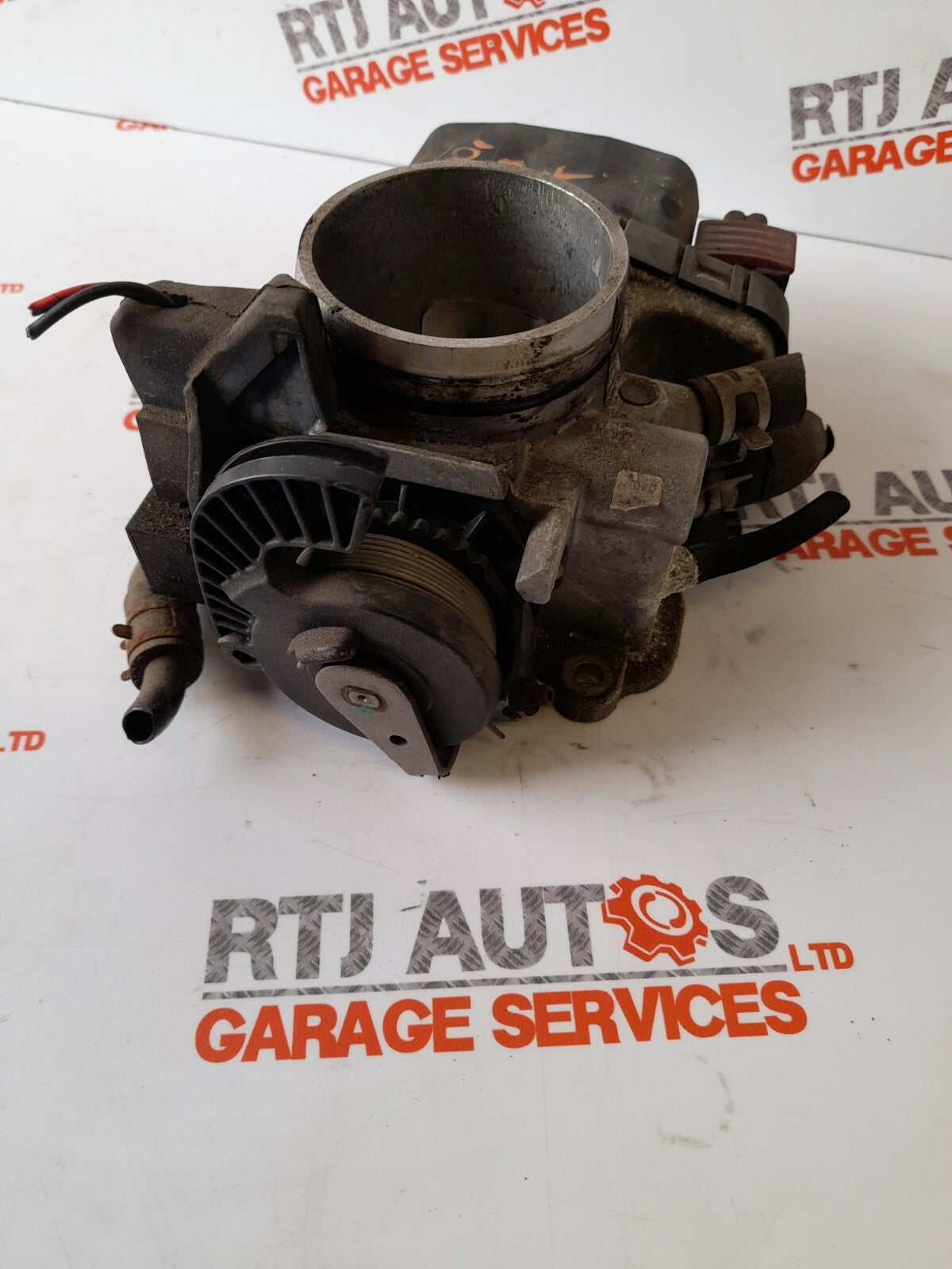 SAAB 9-3 93 9-5 95 Throttle Body 9188186 B205 B235 98-03