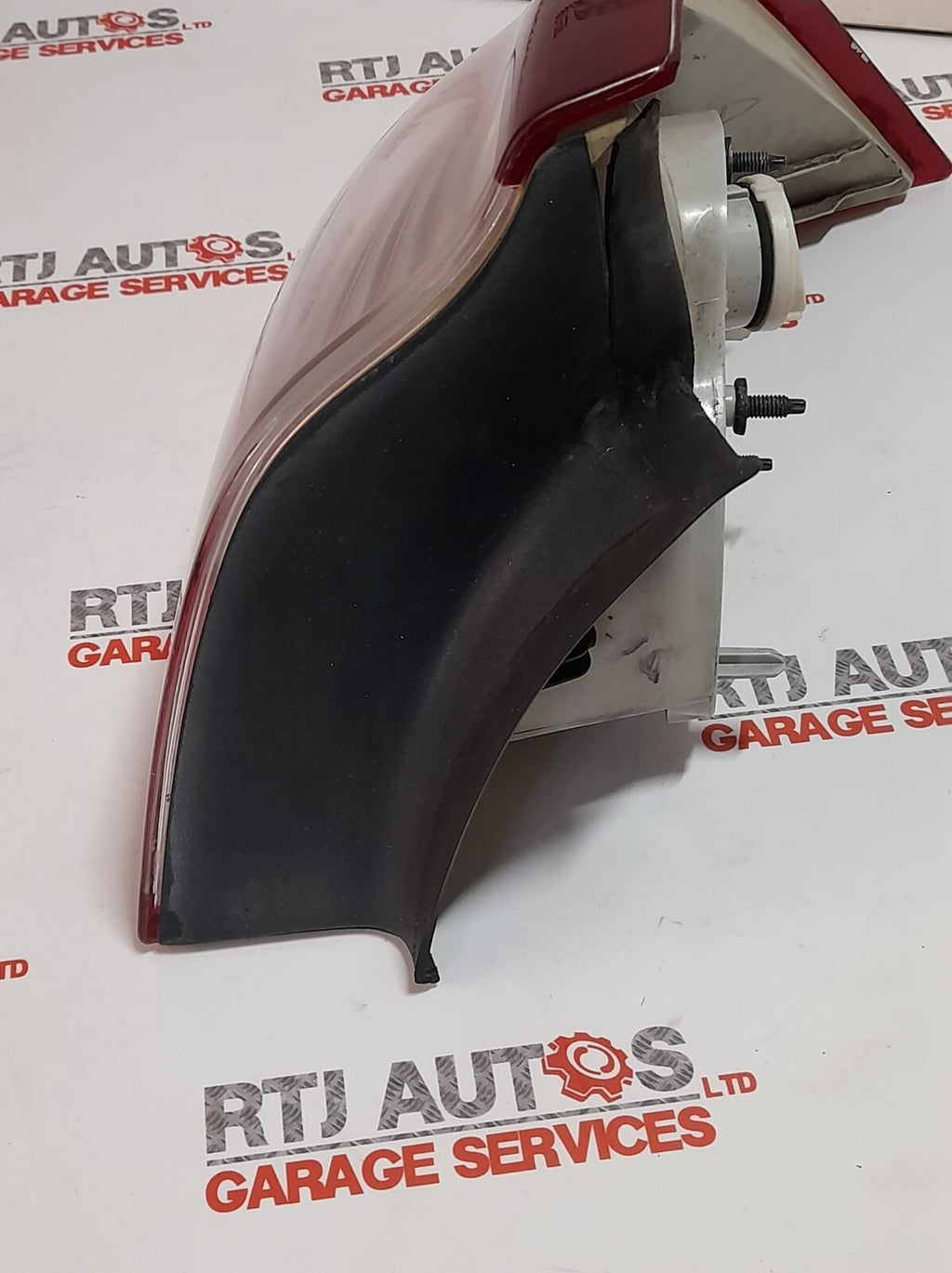 SAAB 9-3 2003-2007 Convertible Rear N/S Left Passenger Side Light Unit 12830373