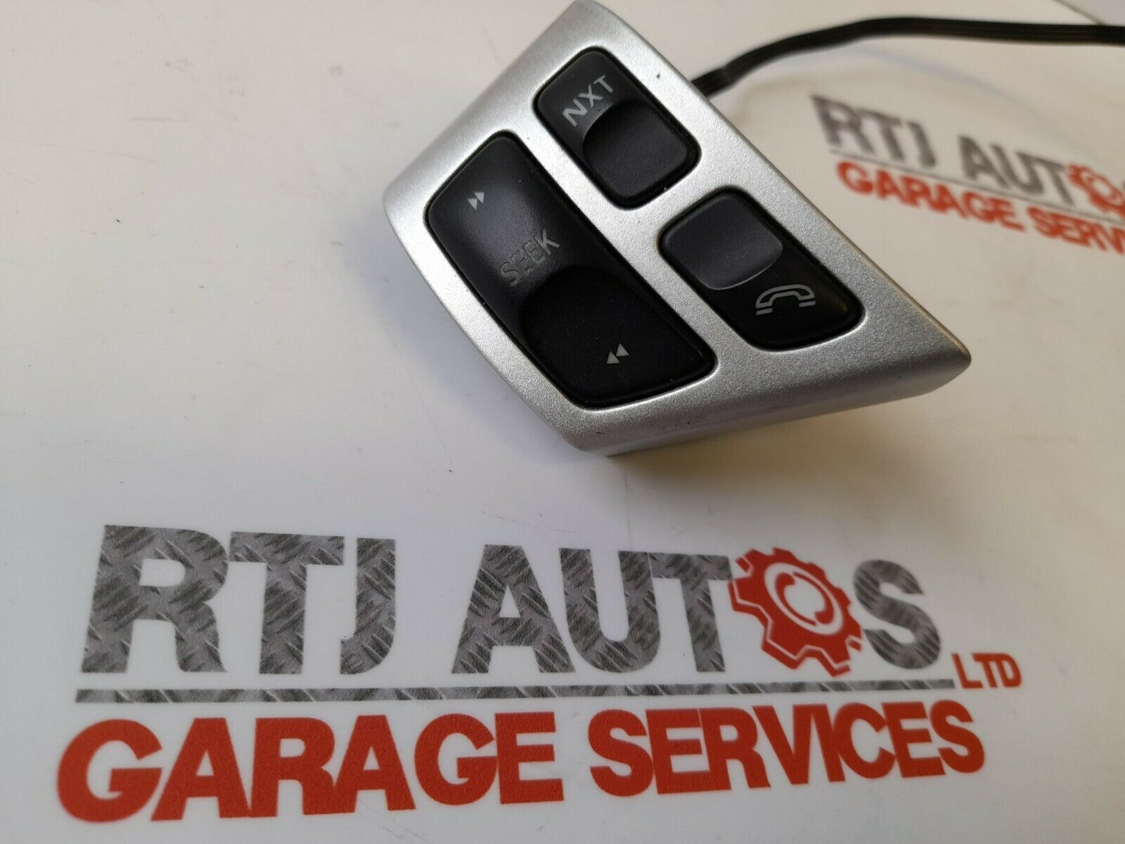 SAAB 93 9-3 2003 - 2005 Steering Wheel Switches Paddle Chrome 12801607