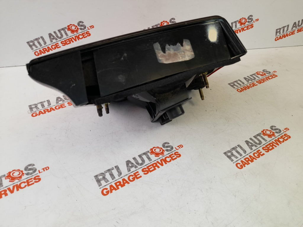 Saab 95 9-5 1998 - 2001 4D Driver O/S Rear Inner Tail Light 4561569