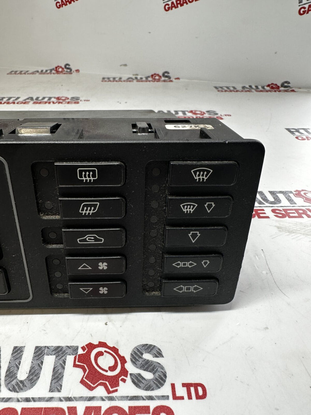 Saab 9000 94-98 A/C Heater Climate Control Panel 4383790