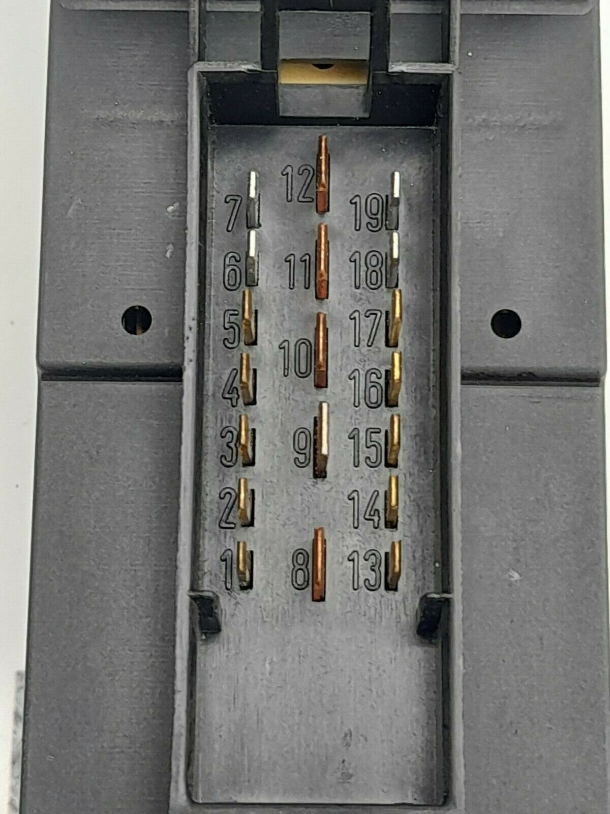 SAAB 9-3 93 98-03 CV Window Control Switch Pack 4814398 Biege/Grey