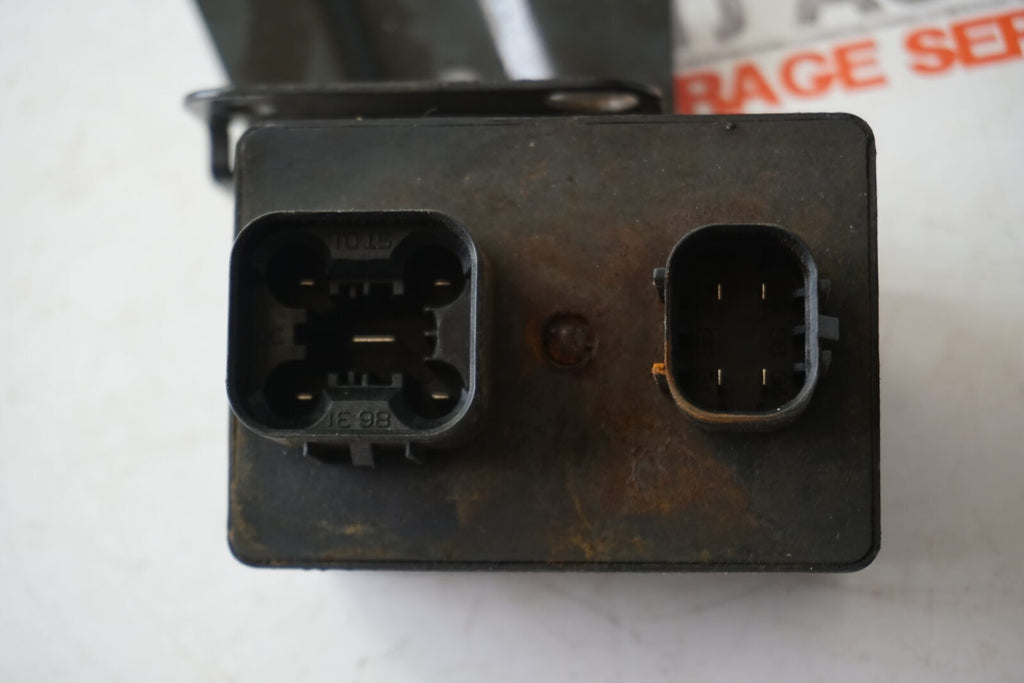Saab 9-3 TTID Glow Plug Relay Unit Genuine Part 08-12 55203394 Z19DTR