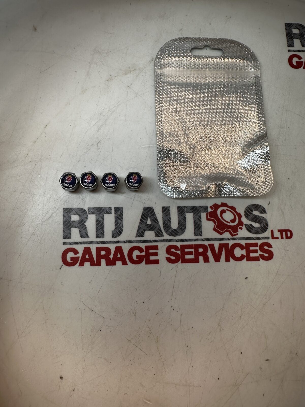 Saab 93 95 9-3 9-5 Badged Steel Dust Caps (Set of 4)