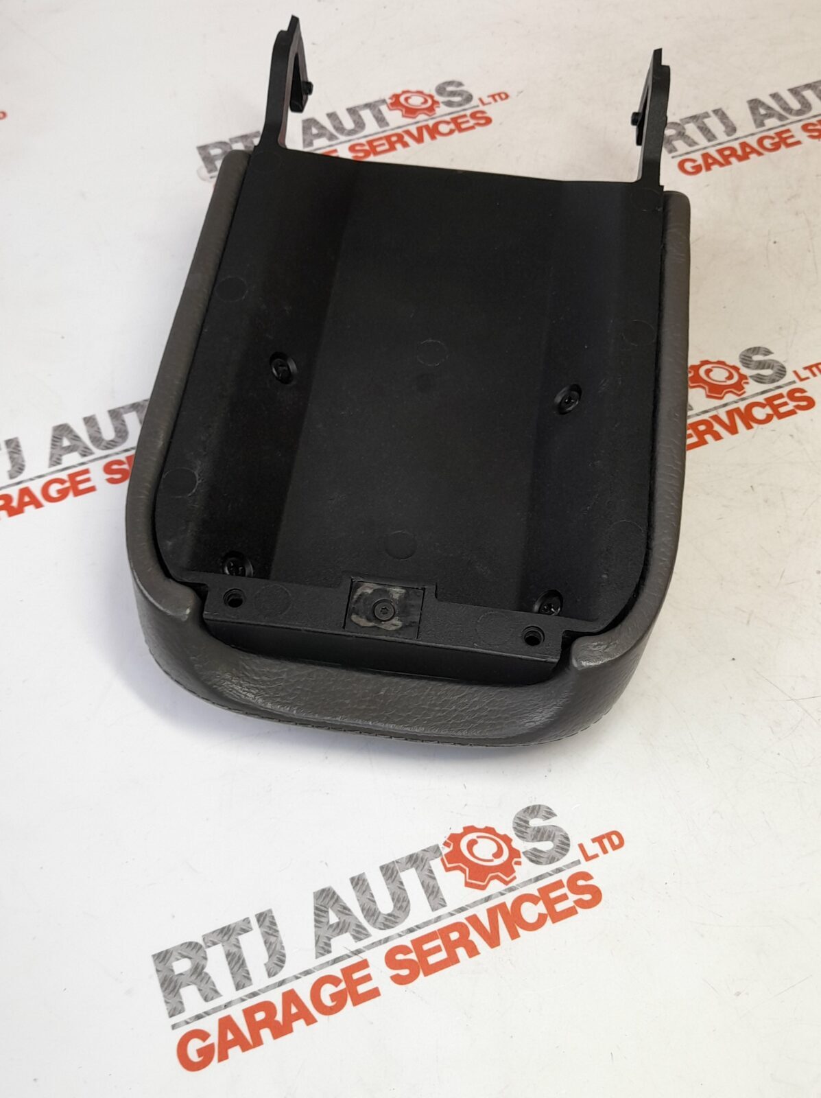 Saab 9-5 2004-2005 Adjustable Centre Console Arm Rest Grey K22 5553110