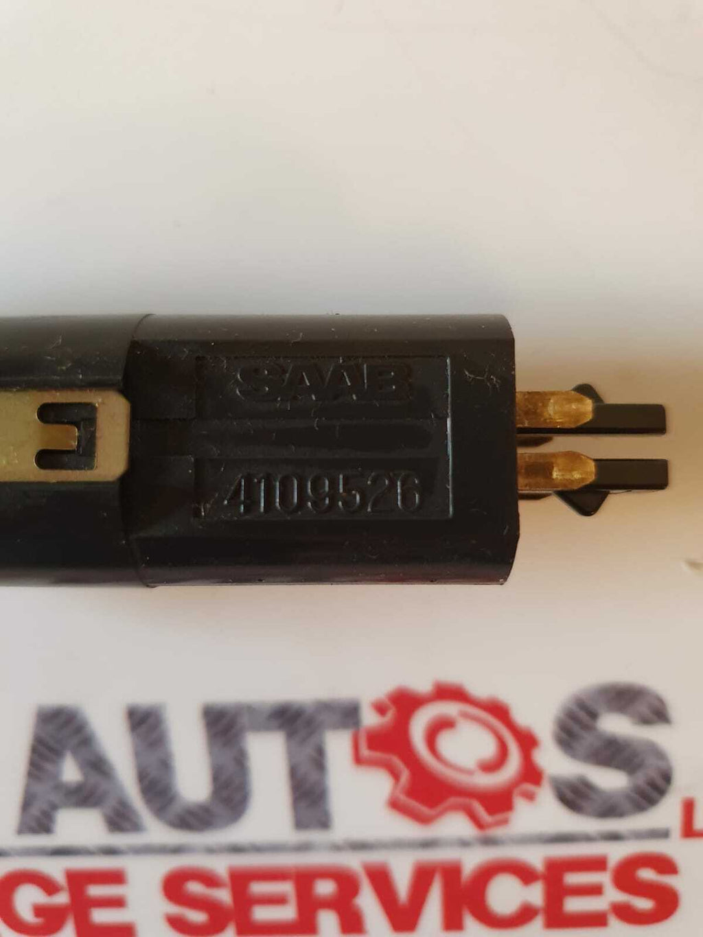 SAAB 9-3 93 9-5 900 9000 1994 - 2010 Hazard Warning Switch 4109526