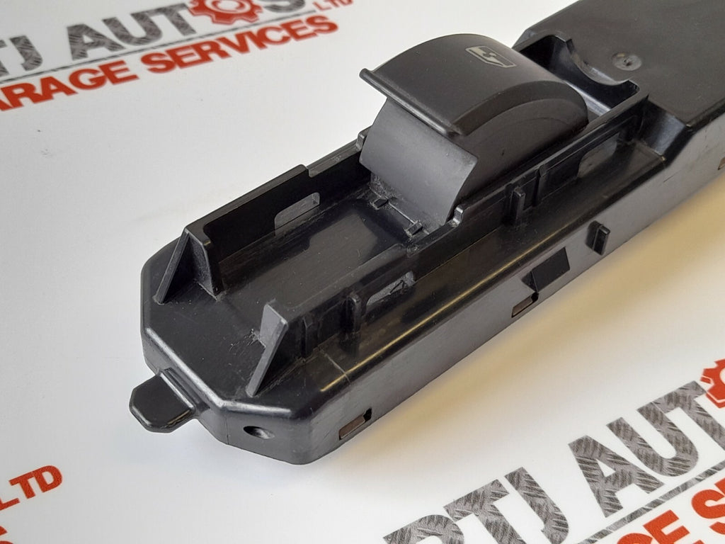 Saab 9-3 Nearside Rear Window Switch (No Anti Pinch) 12764033 (2006)