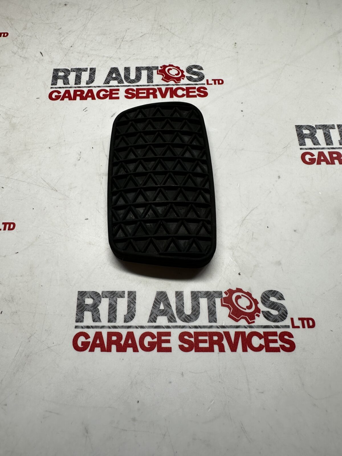 New Genuine Saab 900 9-3 9-5 Auto Brake Pedal Rubber Cover Pedal Pad 4688594