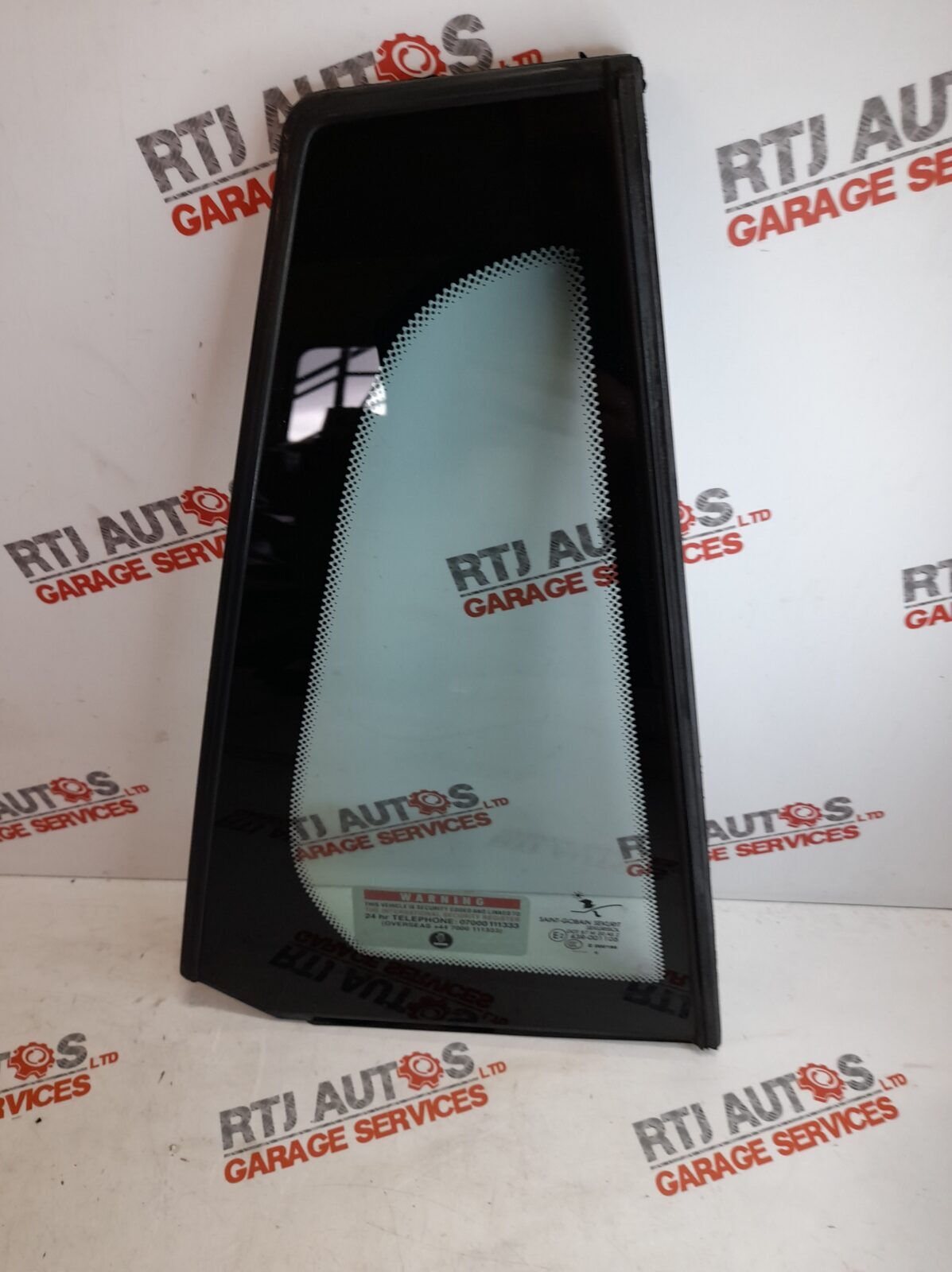 SAAB 9-3 Estate Right 1/4 Rear Quarter Glass Door Window 12792106 06-10 Std Tint