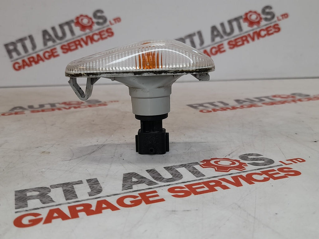 Saab 93 9-3 95 9-5 Side Indicator Lamp 12777318 12785743