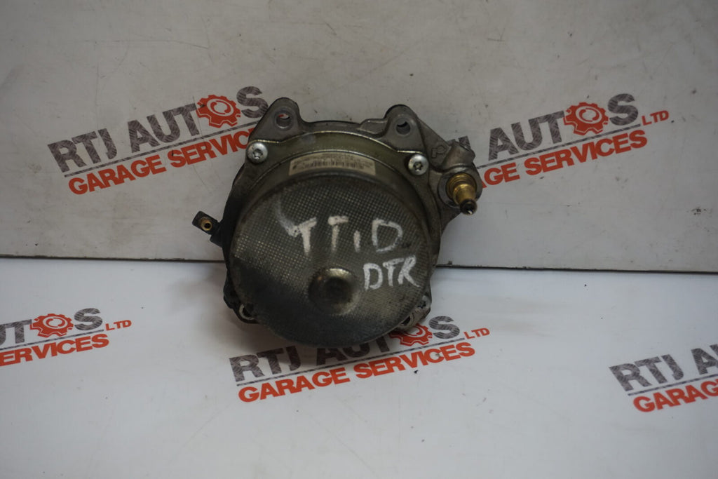 Saab 9-3 08-10 TTID Brake Vac Pump 55205446 Z19DTR
