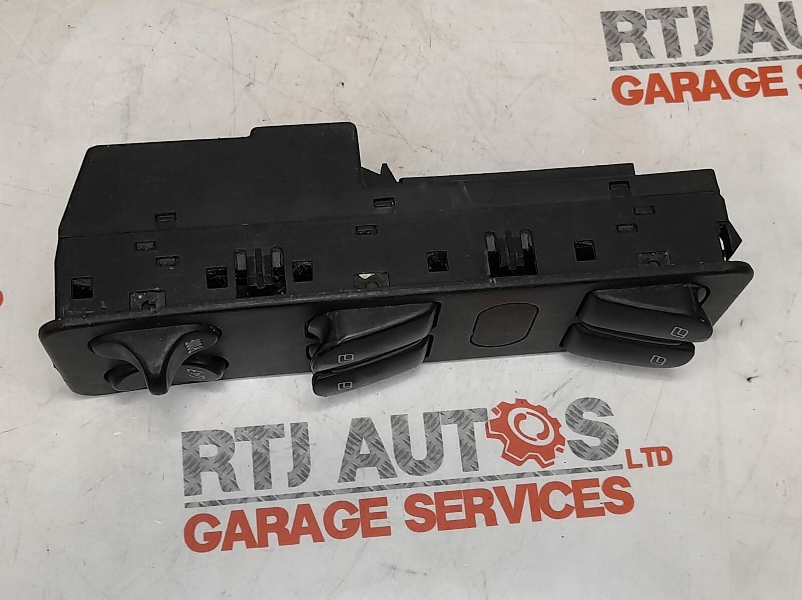 SAAB 900 CV Window Roof Control Switch Pack 4224044 Black