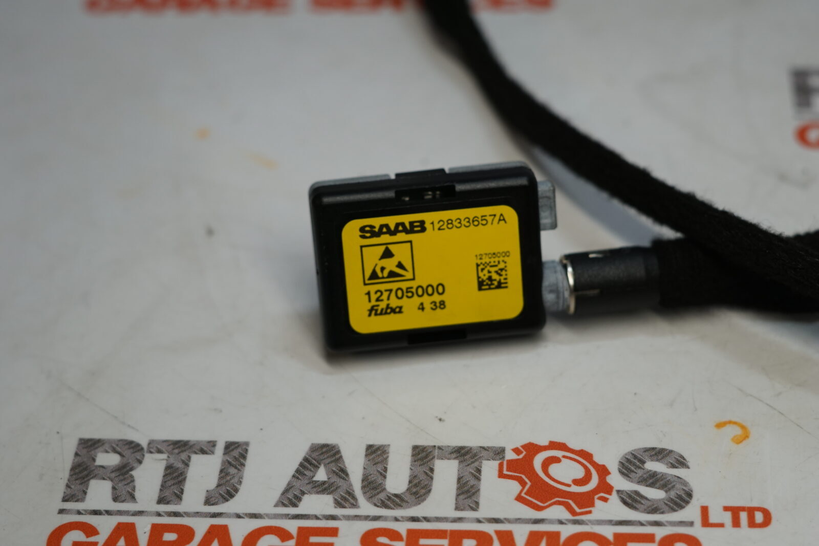 Saab 93 9-3 CV From 2006 Antenna Cable 12833675 + Antenna Booster 12705000