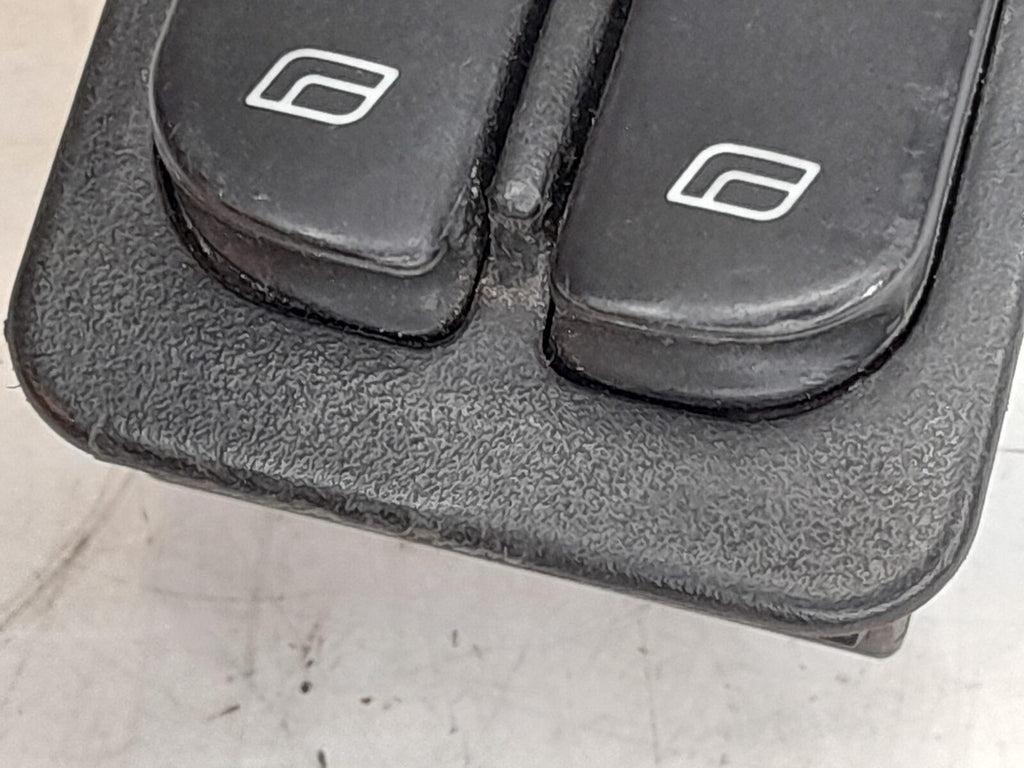 SAAB 900 CV Window Roof Control Switch Pack 4224044 Black