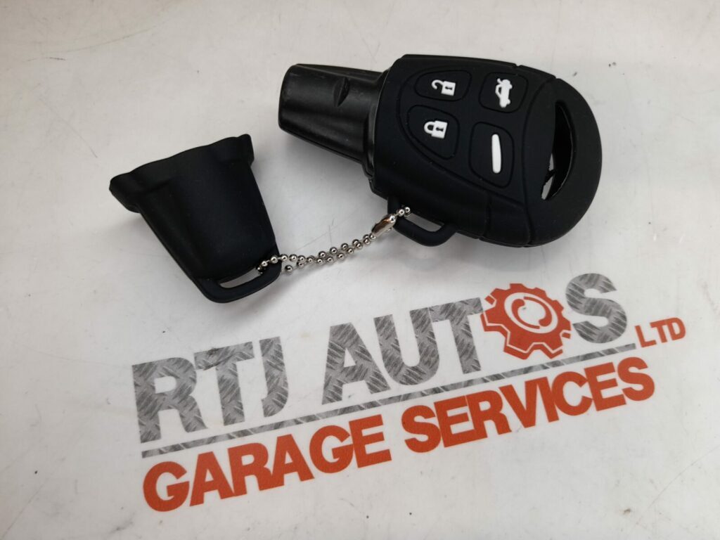 SAAB 9-3 93 Silicone Key Fob Case Cover 03-12.