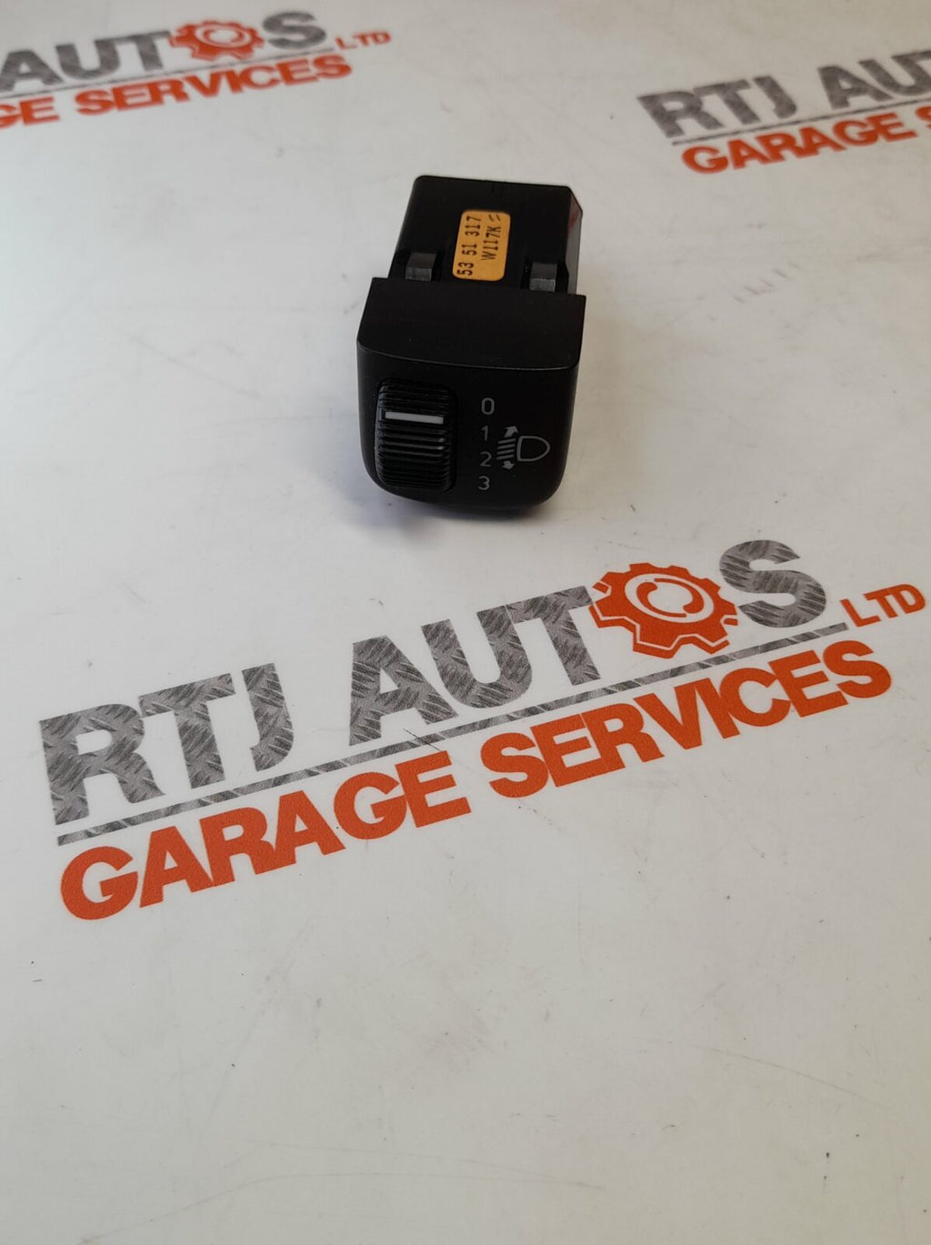 Saab 95 9-5 2002 Headlamp Headlight Levelling Adjustment Switch 5351317