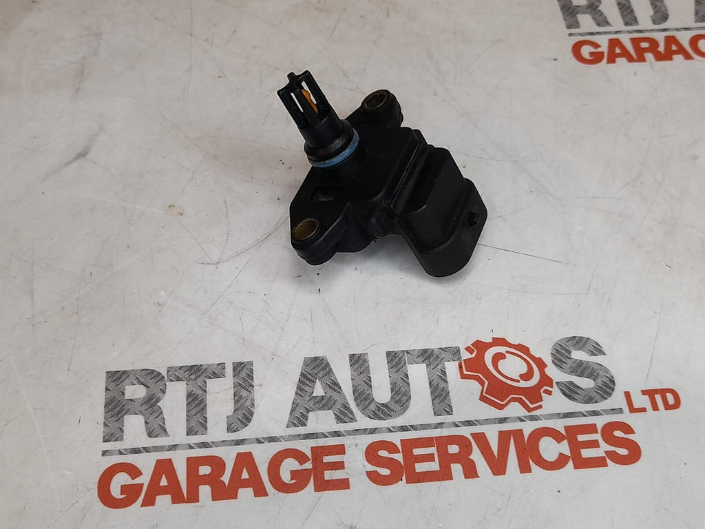 Saab 93 9-3 Charge Air Pipe Absolute Pressure Sensor 2.0L Petrol 55563267