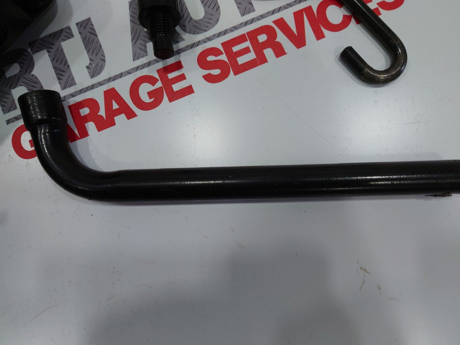 Saab 9-3 93 Saloon Complete Spare Wheel Toolkit 03 - 10