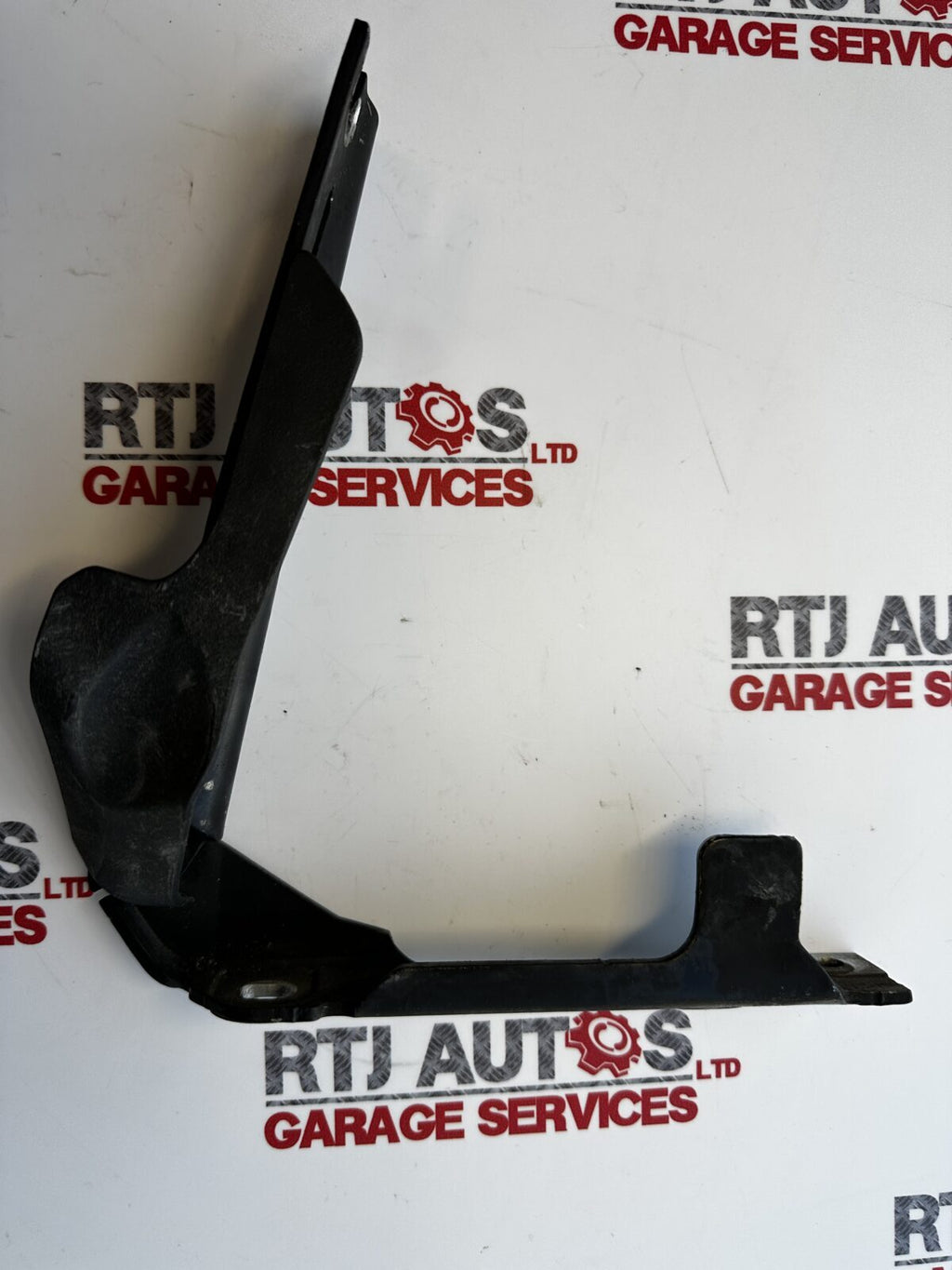 SAAB 93 9-3 (03-11) CV RH Bonnet Hinge 12799880