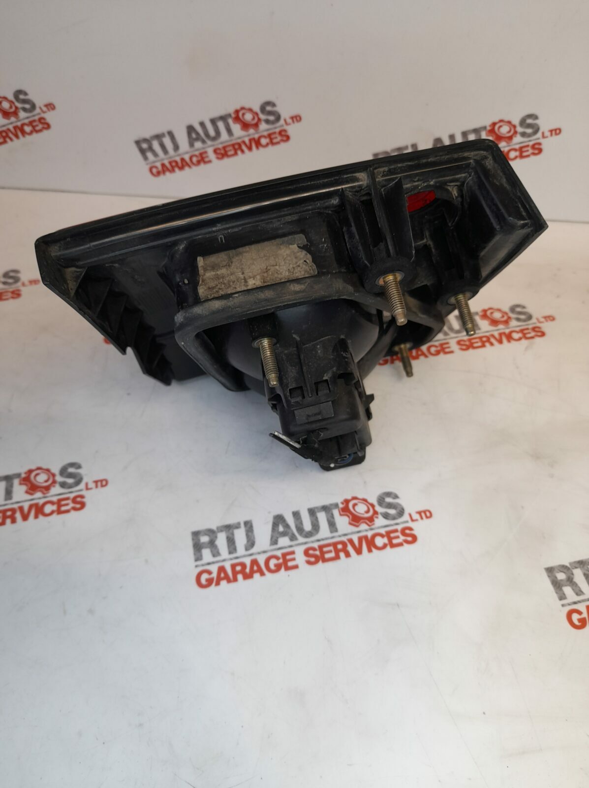 Saab 93 9-3 CV 1998 - 2003 Boot Inner Driver O/S Rear Light 4831178 4675401