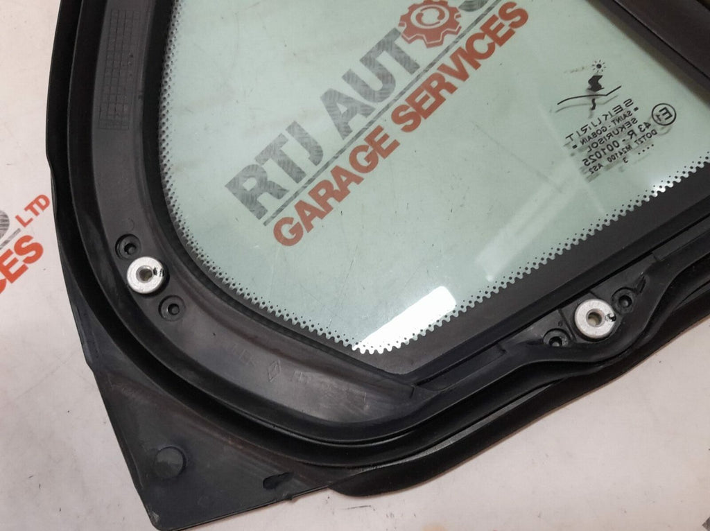 Saab 93 9-3 4D Left Passenger Nearside Rear 1/4 Window Glass 12804489