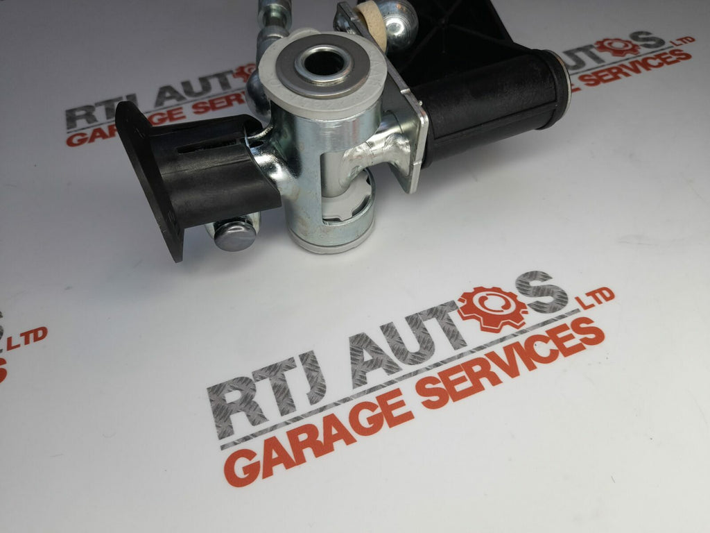 Saab 9-5 Gear Linkage 04-10 55562606 Gearshift Transmission