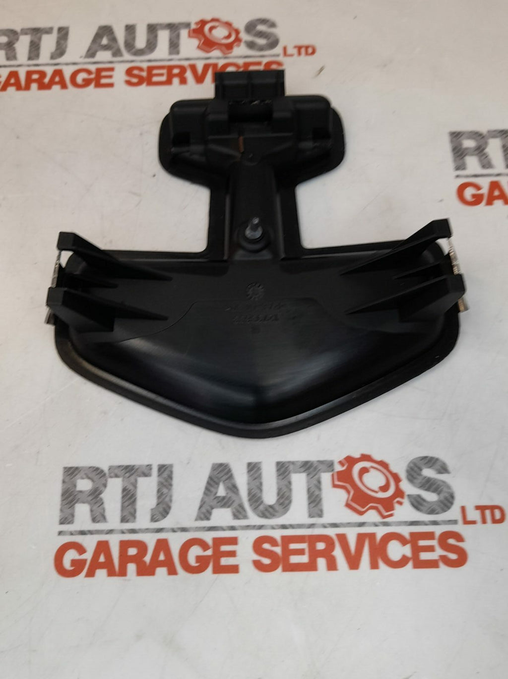 SAAB 9-3 9-5 Boot Handle for Spare Wheel Compartment 12793631