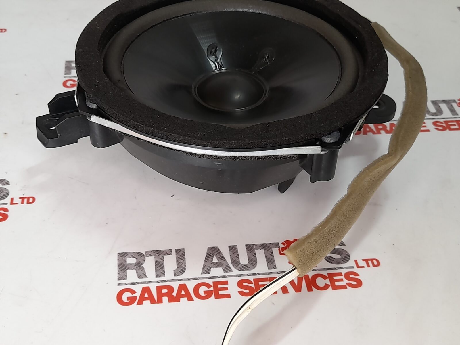 Saab 93 9-3 Loudspeaker From 2006 Front Door Left Hand Nearside 12762493
