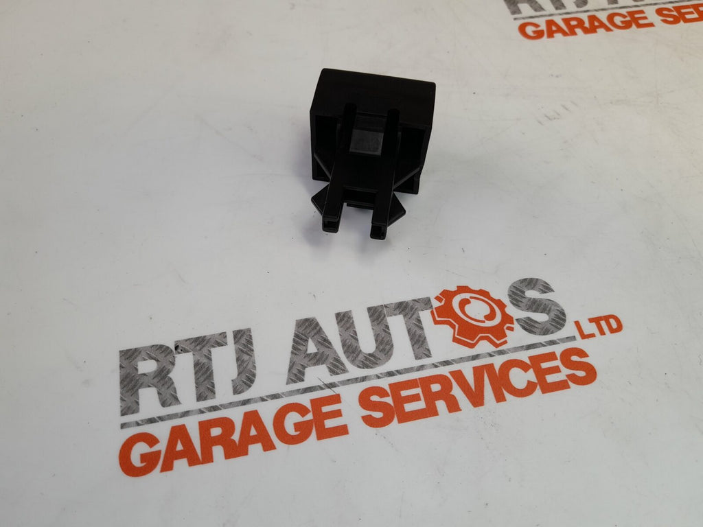 Saab 900 (94-98) 9-3 (98-03) Blind Knob Button Switch 4410403