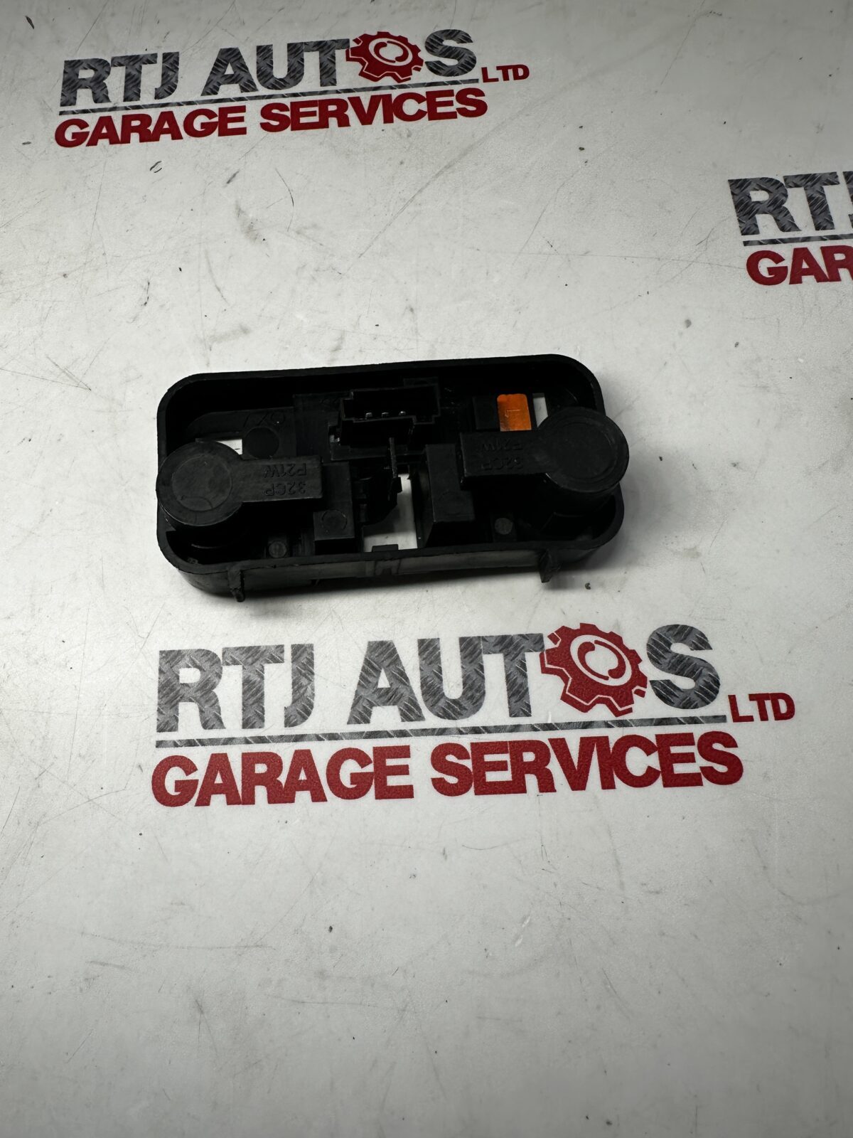 Saab 93 9-3 Saloon (03-06) Bulb Holder Nearside/Left 12788641