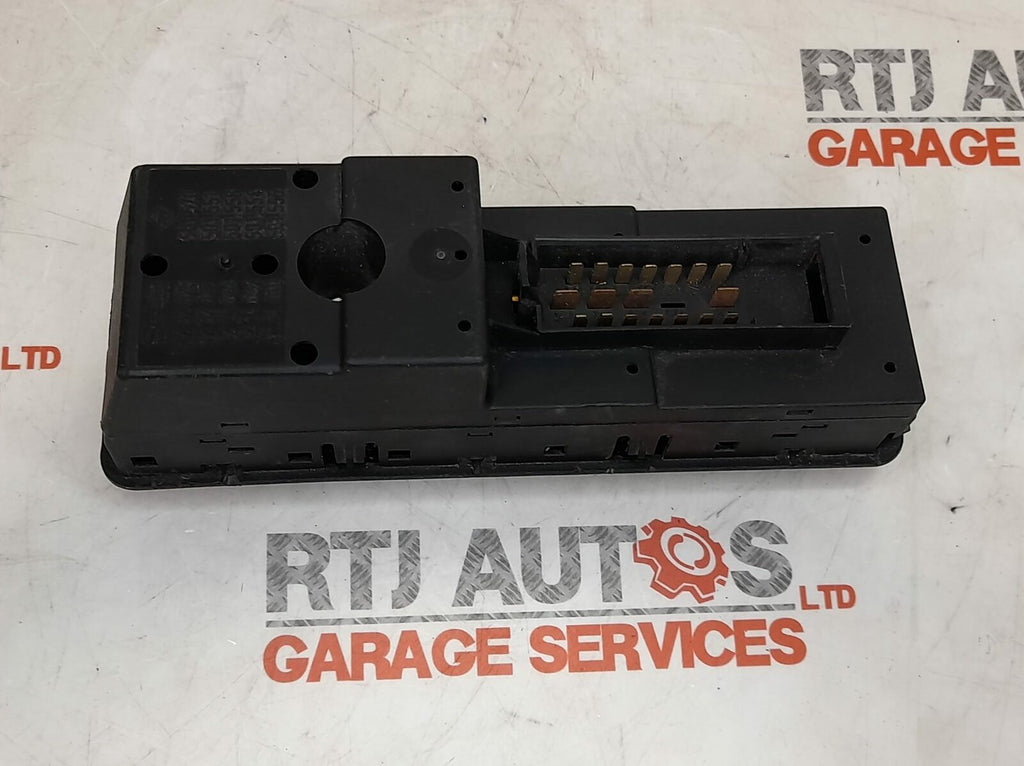 SAAB 900 CV Window Roof Control Switch Pack 4224044 Black