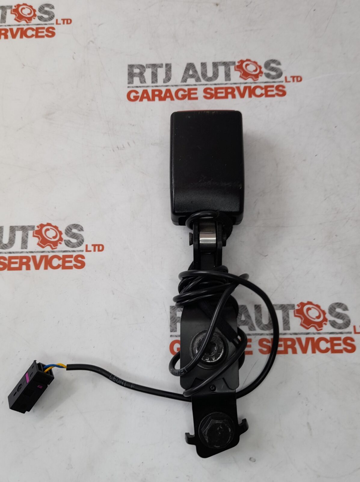 Saab 9-3 4D 5D 03-12 Seatbelt Buckle 12756730 12794561
