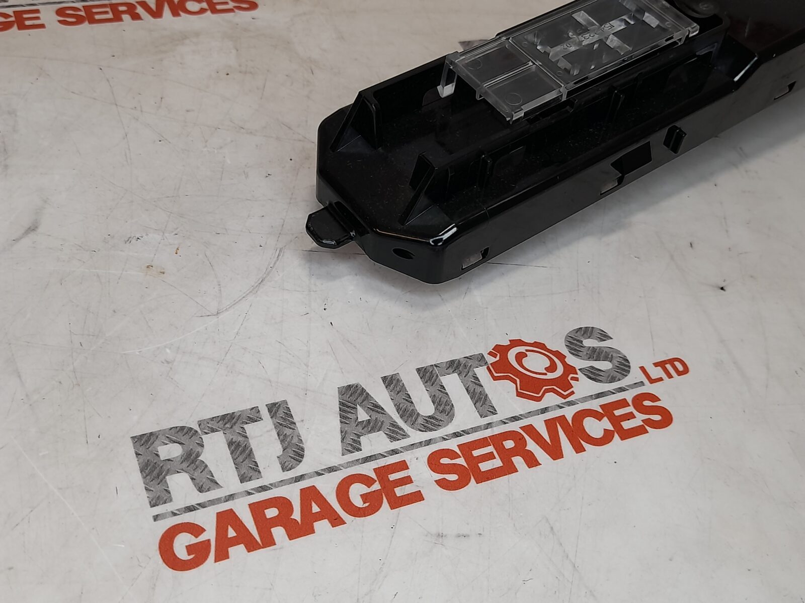 Saab 93 9-3 From 2006 CV LH Rear Switch Pack 12771987