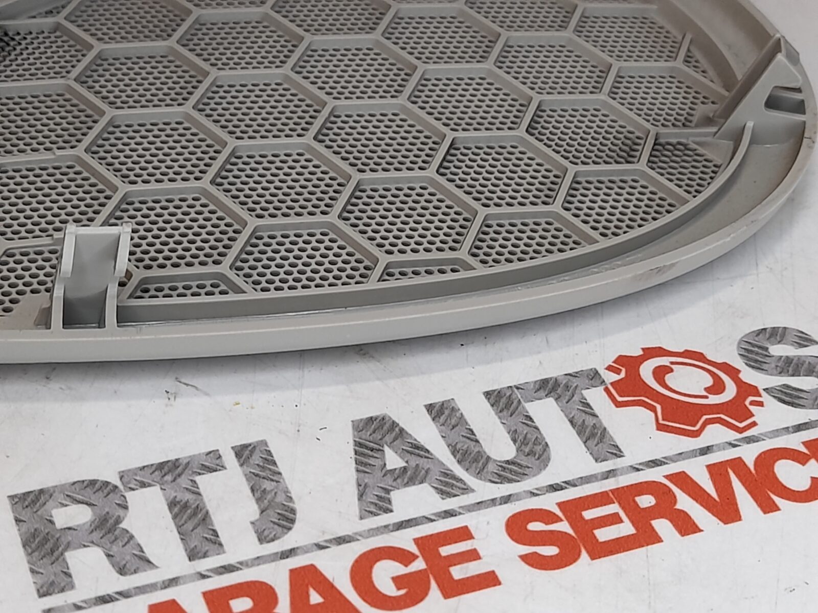 Saab 93 9-3 CV 2004-2007 RH Loudspeaker Grille Beige 12830788
