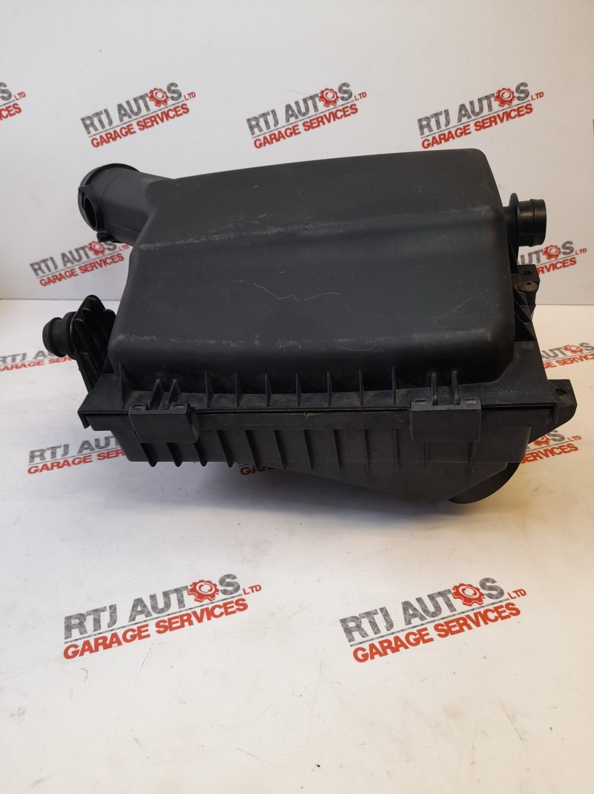 Saab 93 9-3 Air Filter Housing Box 12805265