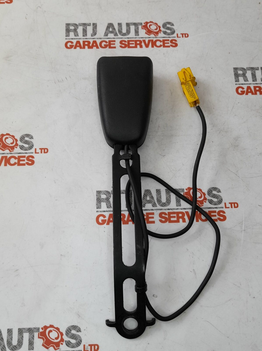 Saab 9-5 2002-2010 Seatbelt Buckle 5203229