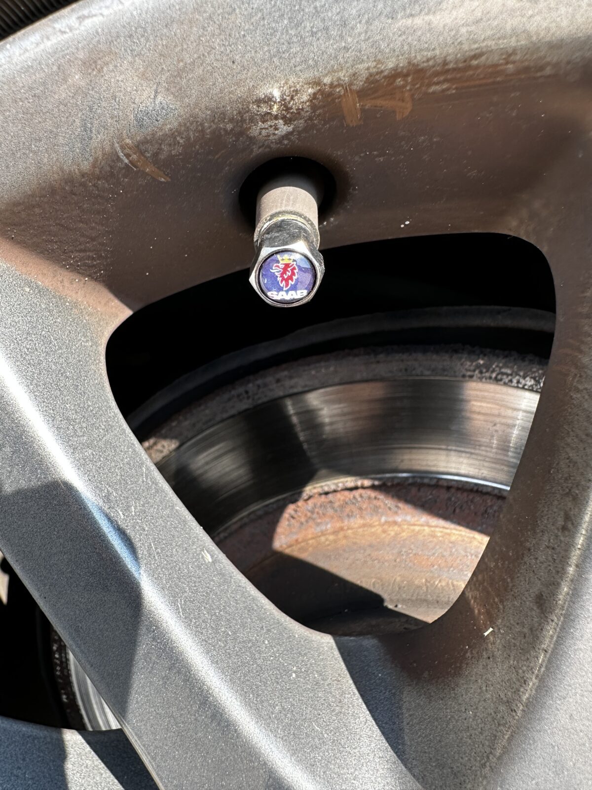 Saab 93 95 9-3 9-5 Badged Steel Dust Caps (Set of 4)