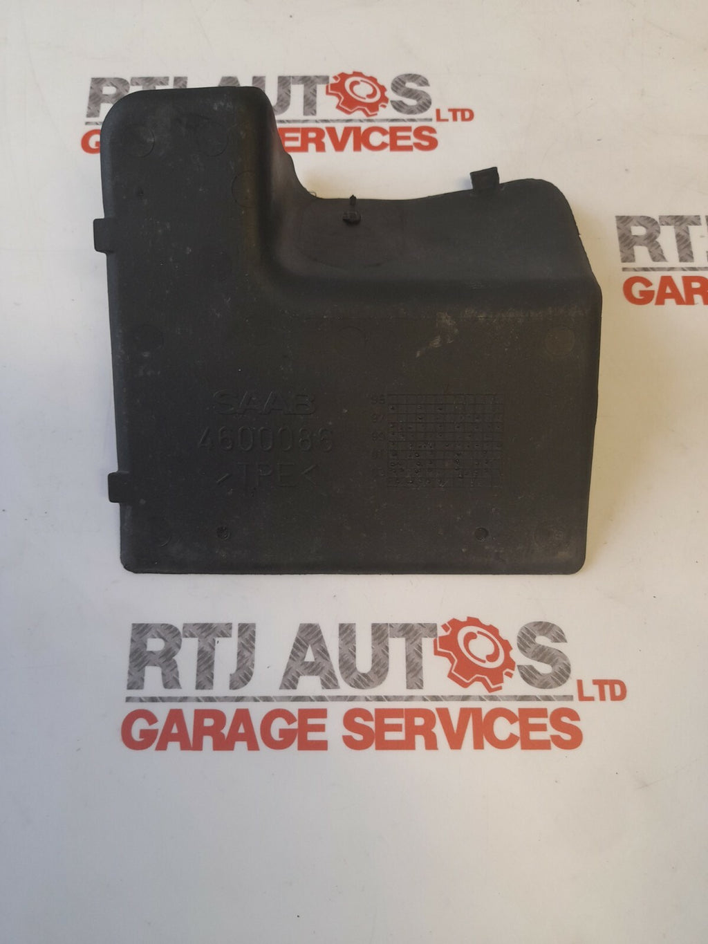 Saab 95 9-5 Centre Console Rubber Mat 4600086