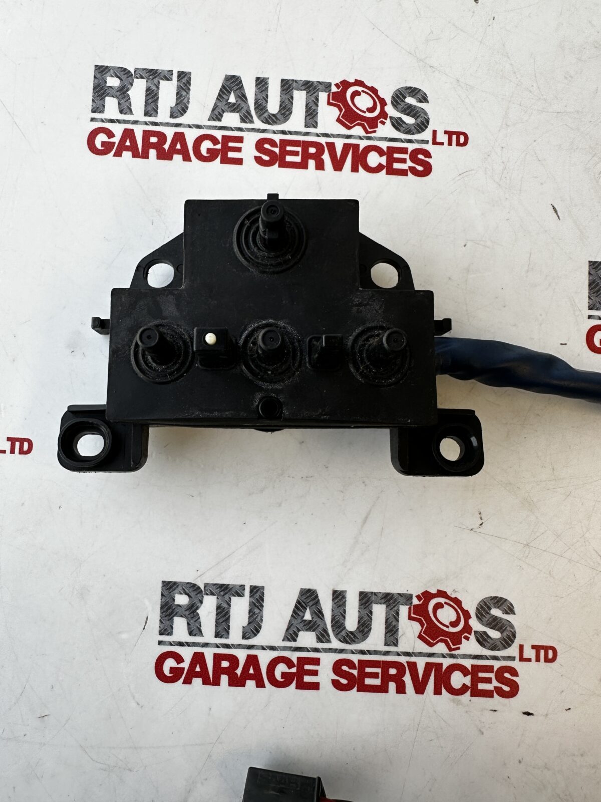 SAAB 95 9-5 (98-10) Power Seat Switch Control Unit Front Right 4653804