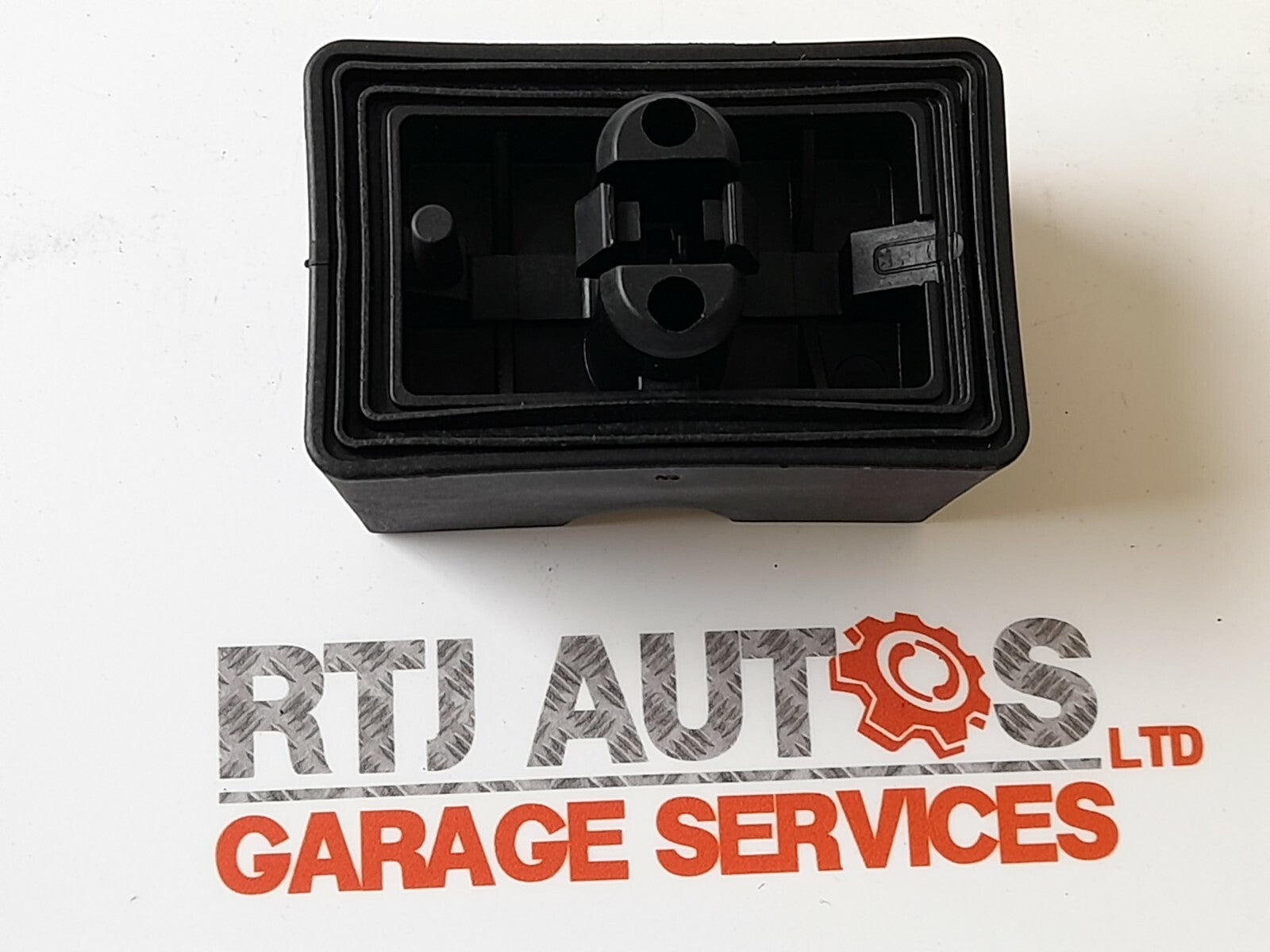Genuine Saab 93 9-3 2003 - 2012 Jacking Support Block 24435780 12794590 12842964