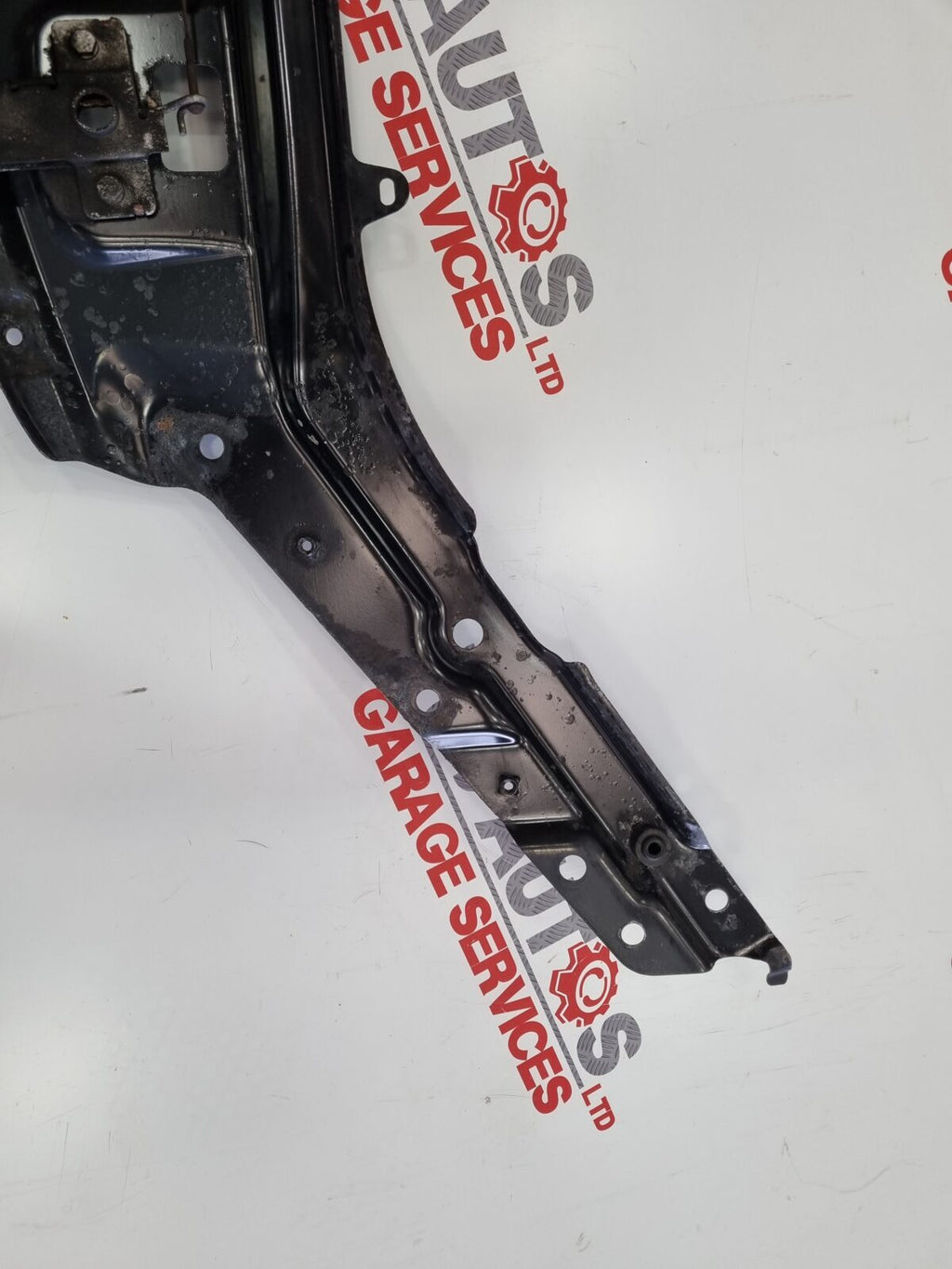 Saab 93 9-3 Front Bumper Slam Panel 2003 - 2006 32019397 12787536