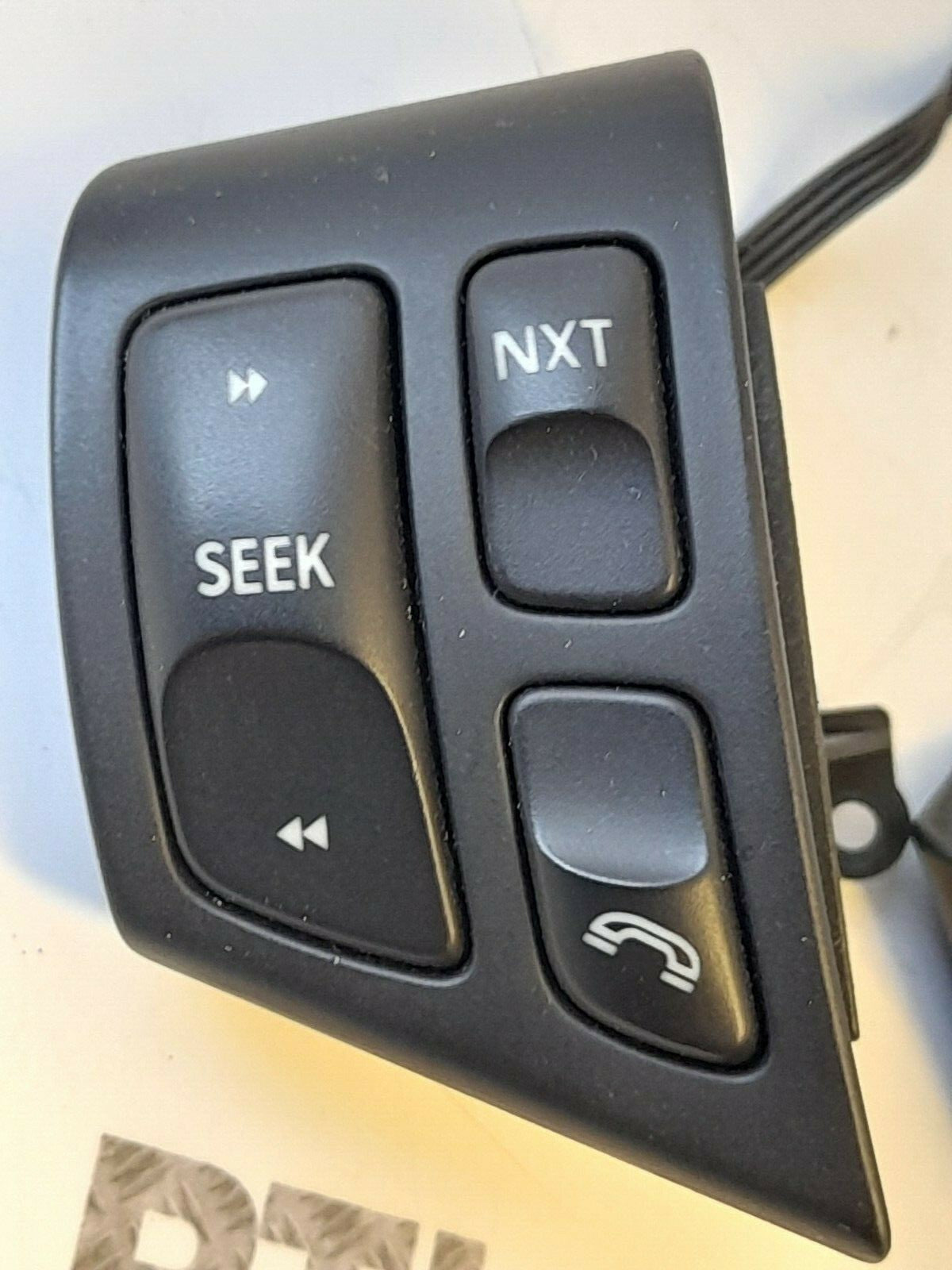 SAAB 93 9-3 4D 5D CV 2003 - 2005 STEERING WHEEL SWITCHES BLACK 12786152