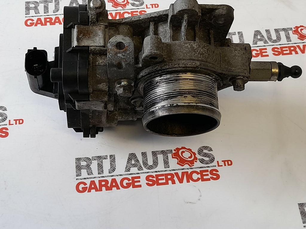 SAAB 9-3 93 Throttle Body 55200820 TTiD