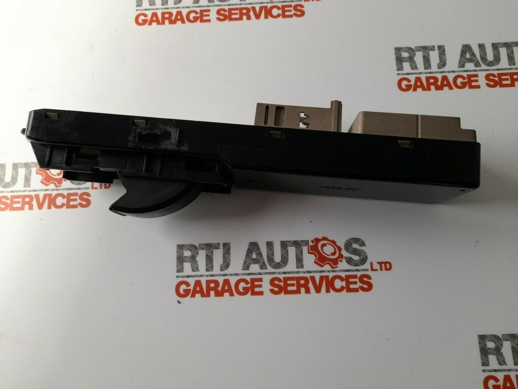 Saab 93 9-3 CV Window Switch Pack w/out Finger Protection 12805702