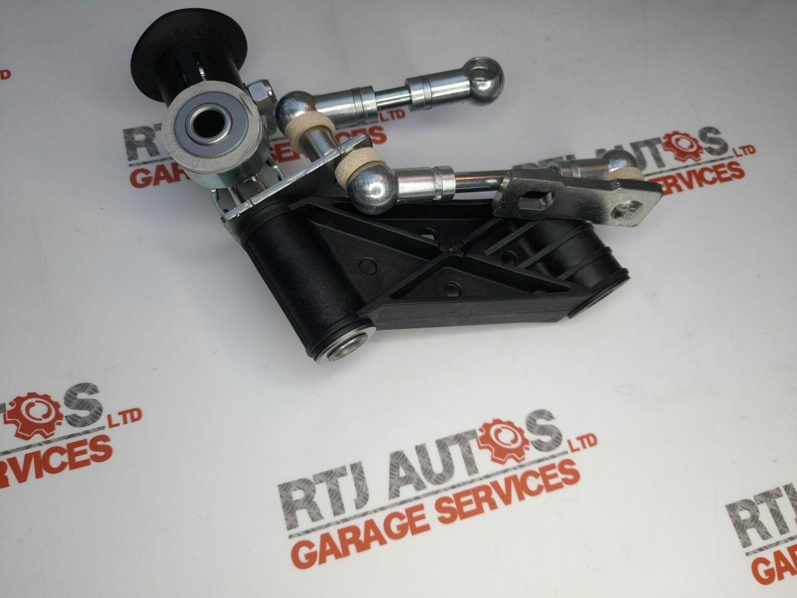 Saab 9-5 Gear Linkage 04-10 55562606 Gearshift Transmission