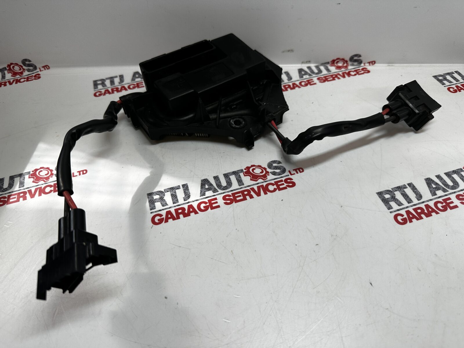Saab 9-3 Twin Cooling Fan Motor Relay 24418357 24418358 (Z19DTH, B207, B284, ...