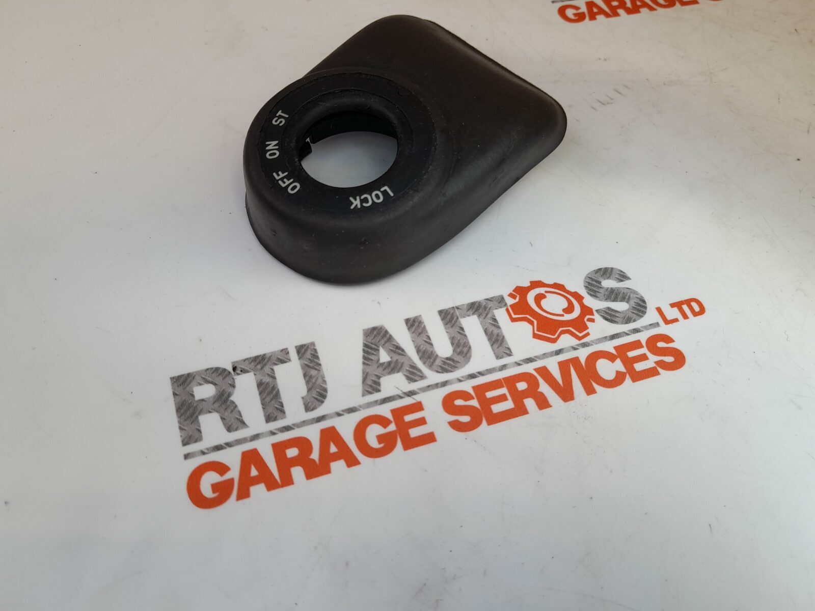 Saab 9-5 Ignition Immobiliser Key Surround 52010396 Grey